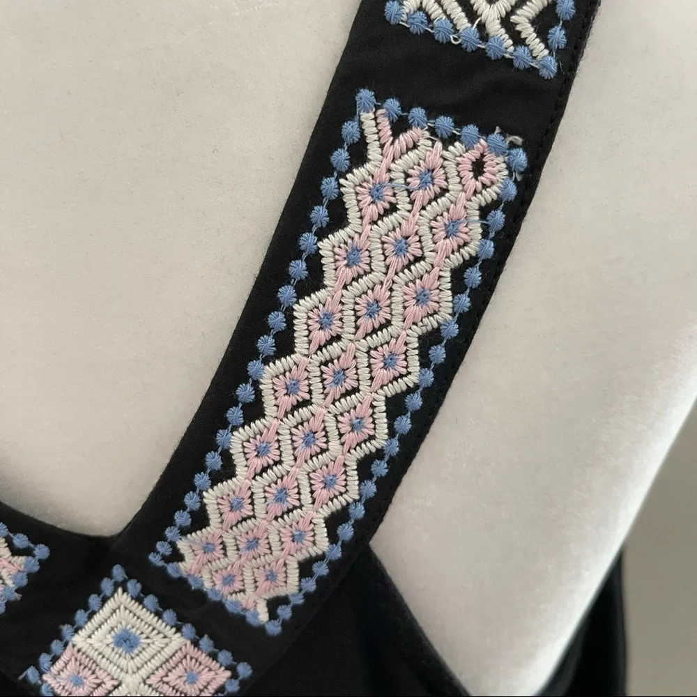 Gibson x Hi Sugarplum! Sicily Embroidered Racerback Knit Dress - Picture 5 of 9